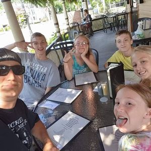 Meet your Posher, Login